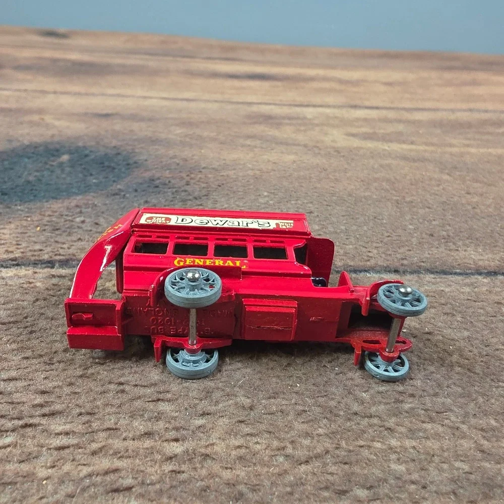 Matchbox Models of Yesteryear No 2 B-Type Bus Red Good Dewar's Lesney Vintage